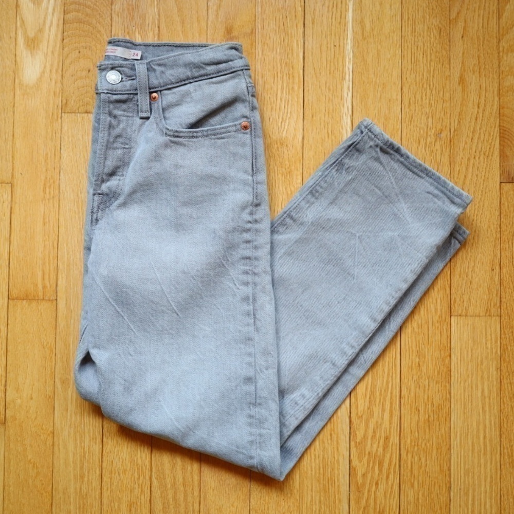 Levi’s Grey Wedgie Straight Leg Jean Women’s Size 24 - Picture 3 of 11